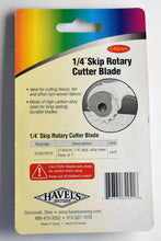 Load image into Gallery viewer, Havel&#39;s Wide Skip Rotary Cutter Blade 45mm
